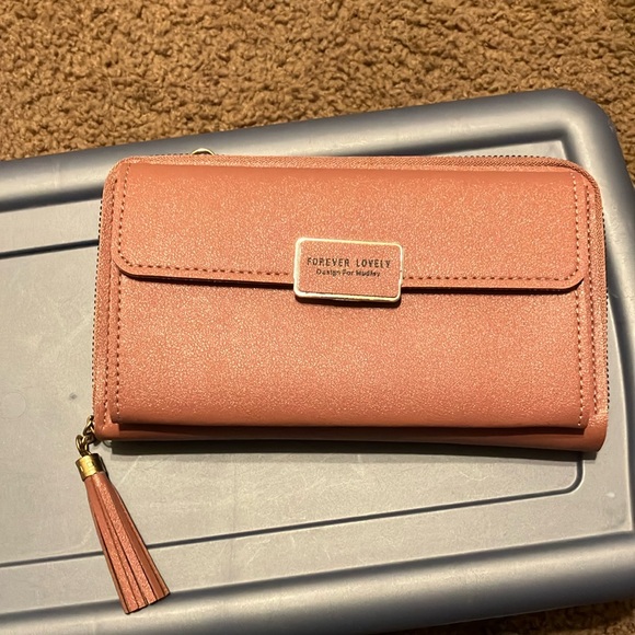 New without tags crossbody wallet And Hot Pink Wallet New  condition - Picture 1 of 12